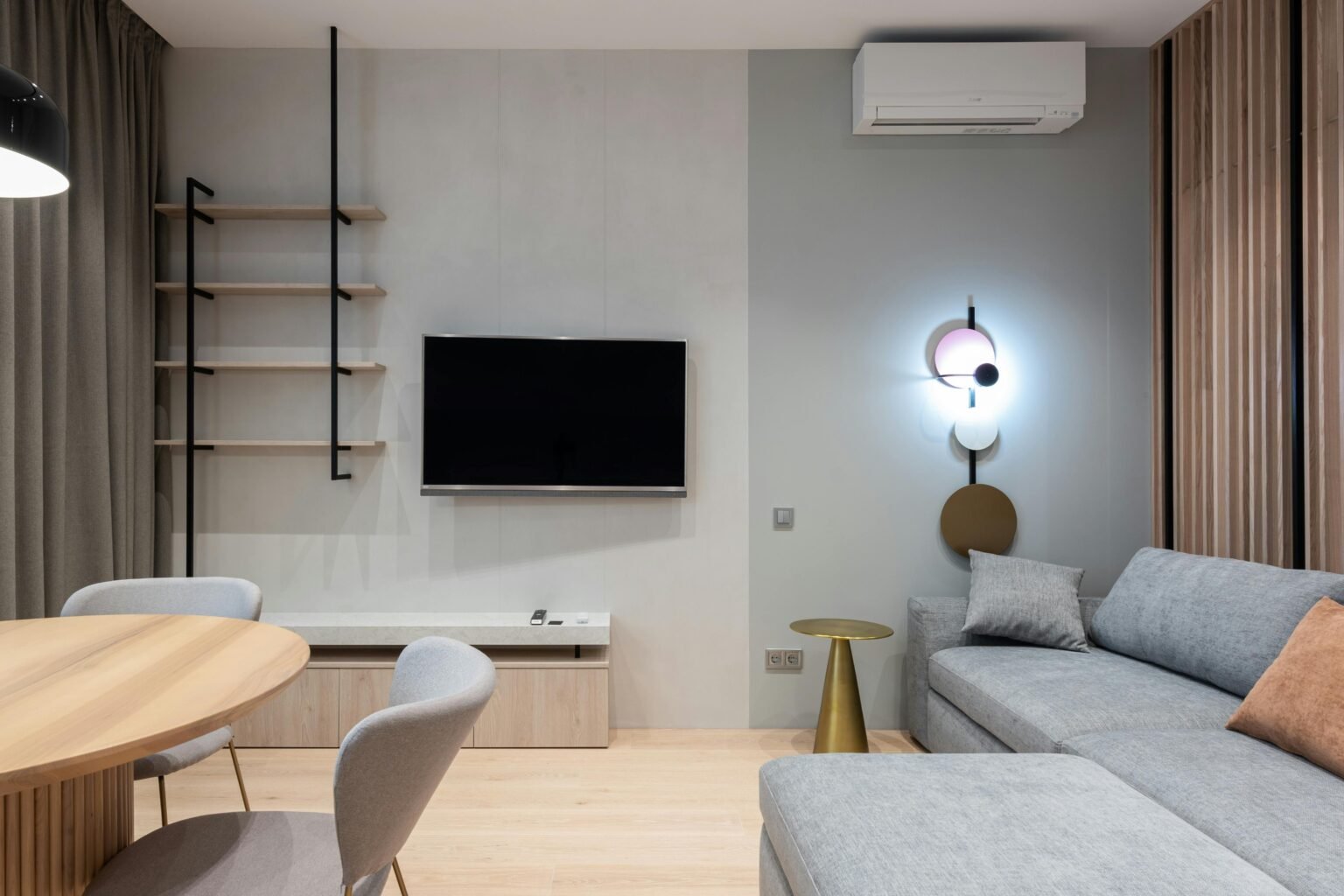 خدماتنا pexels artbovich 6588597